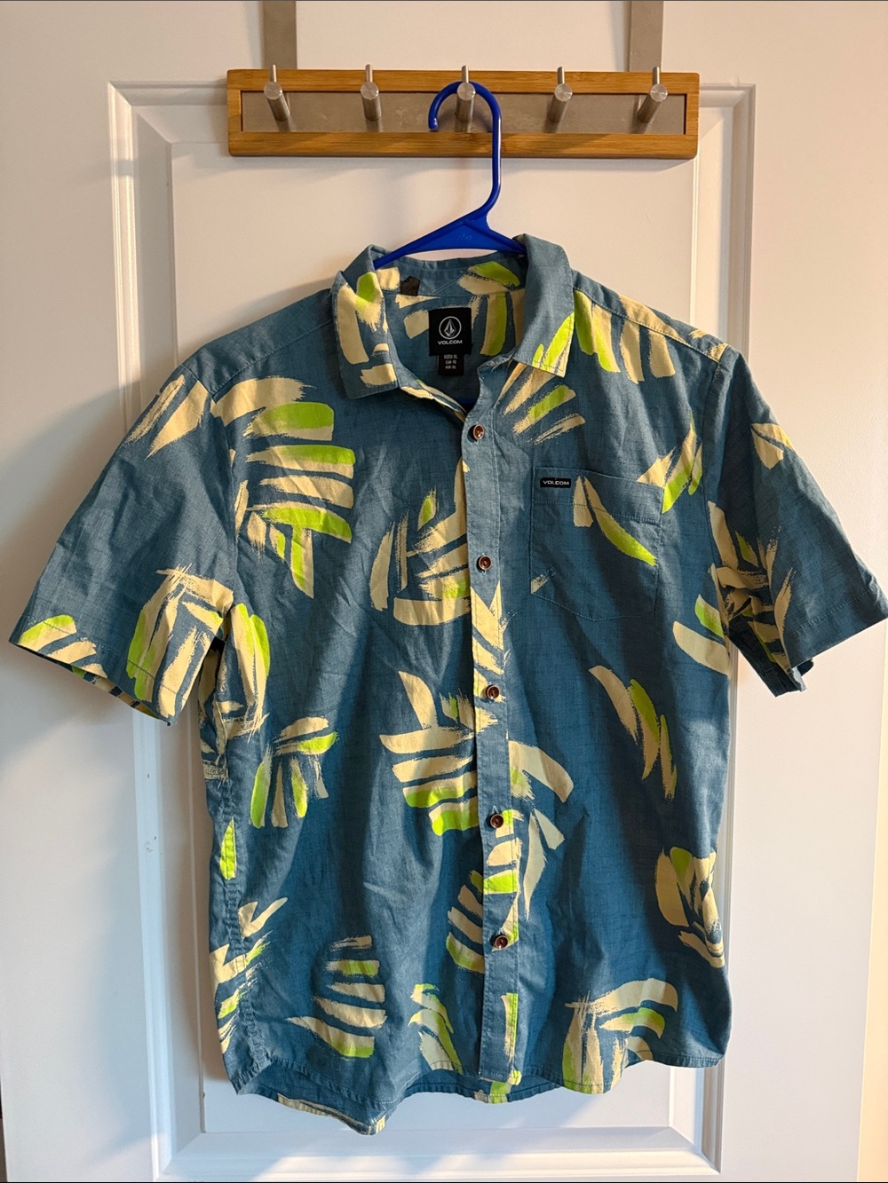 Volcom Blue Short-Sleeve Palm-Print Button-Up Shirt